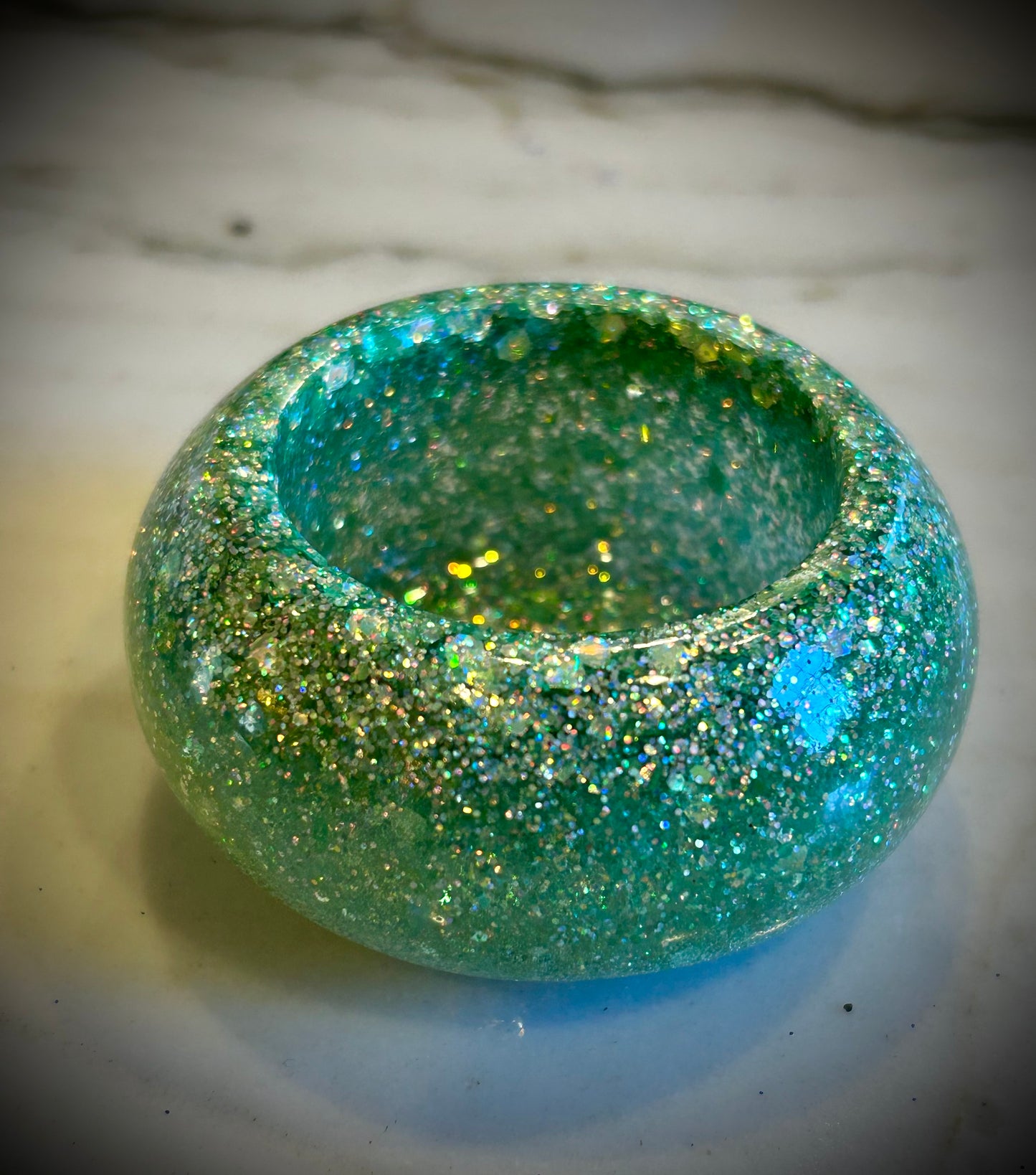 Trinket jar / ring holder. Epoxy resin