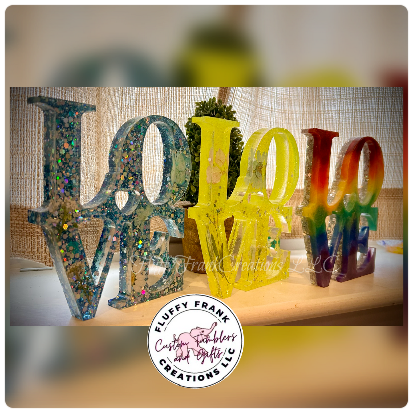 Love resin sign (vertical)