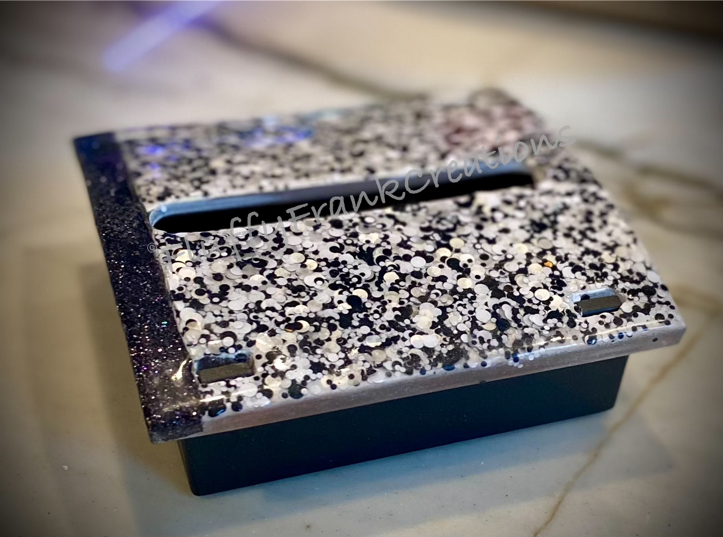 Pop up note dispenser
