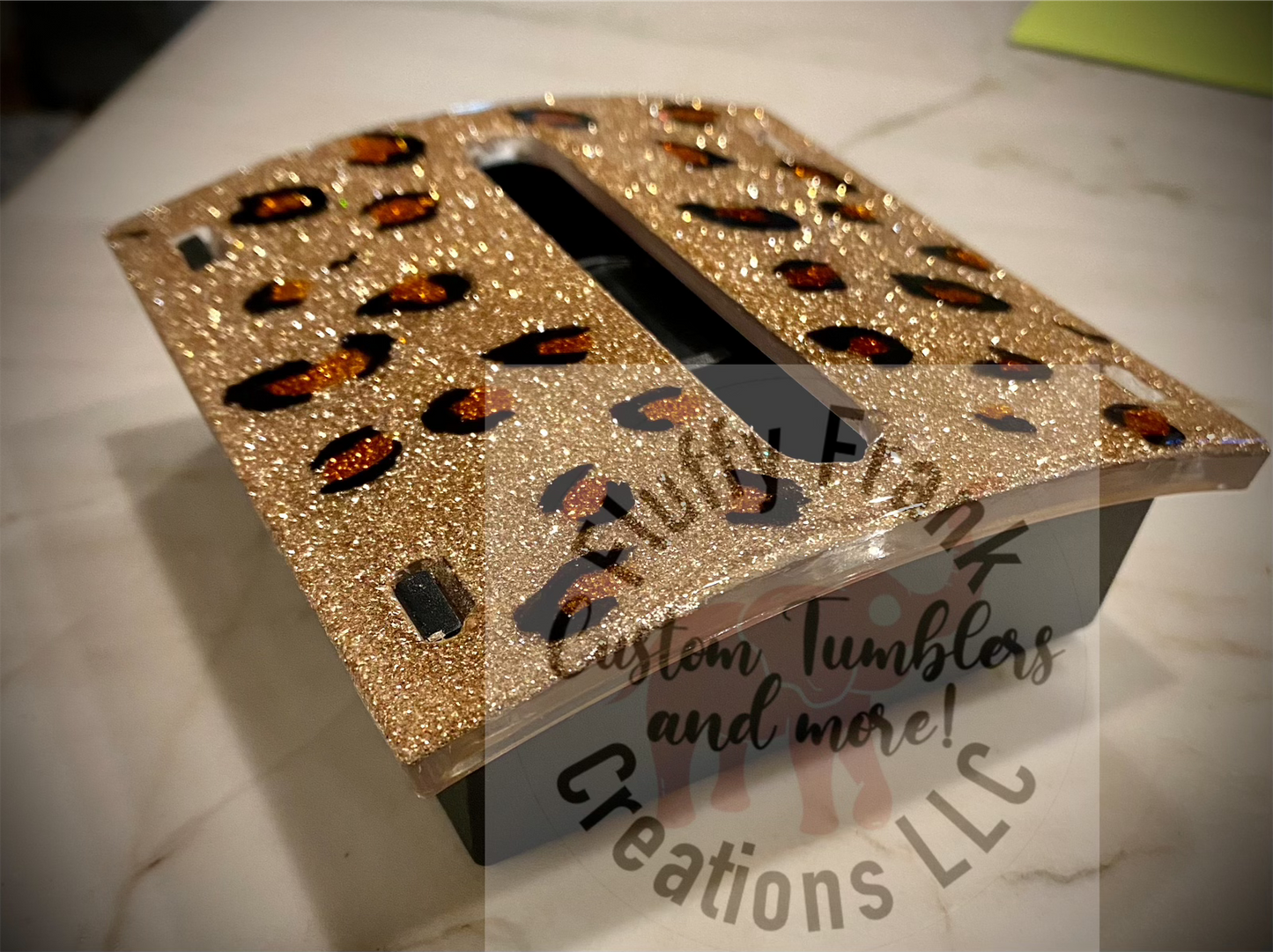 Pop up note dispenser