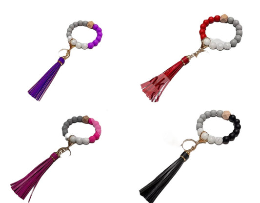 Silicone bead wristlet