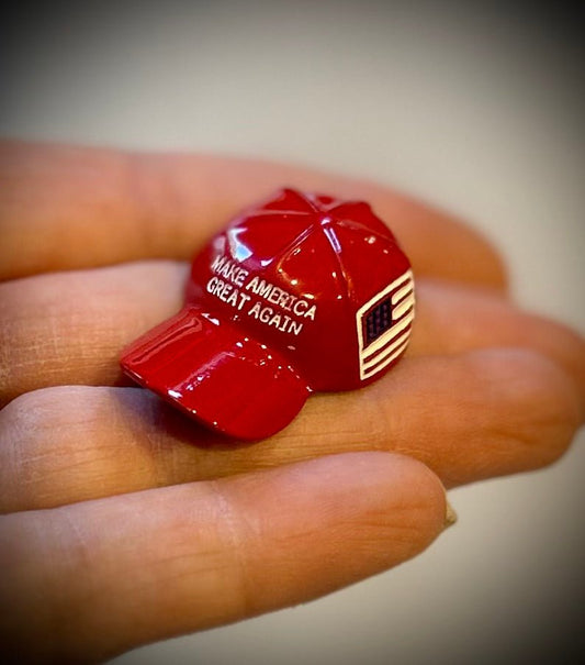Make America Great Again Keychain - FluffyFrankCreationsLLC