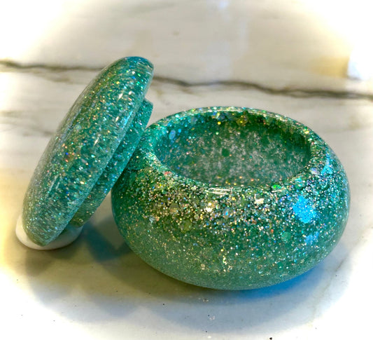 Trinket jar / ring holder. Epoxy resin - FluffyFrankCreationsLLC