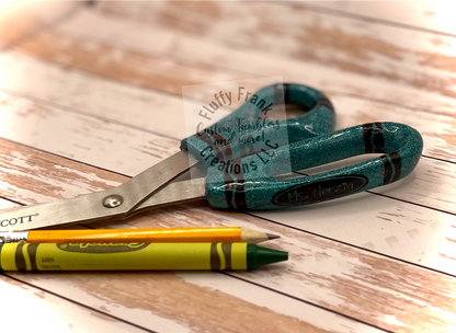 Crayon themed desk items